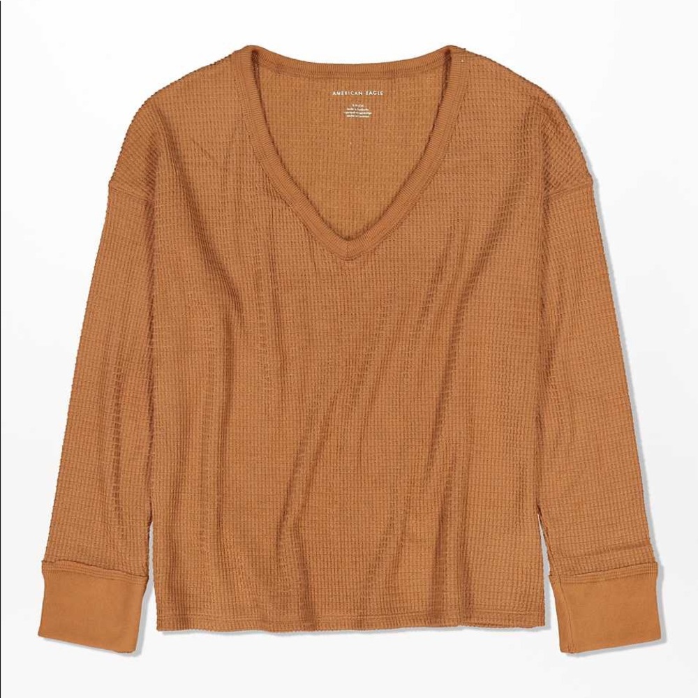 AE SOFT & SEXY PLUSH LONG-SLEEVE V-NECK T-SHIRT